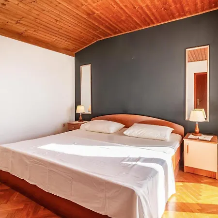 Awesome In Nemira With House Sea View Tice